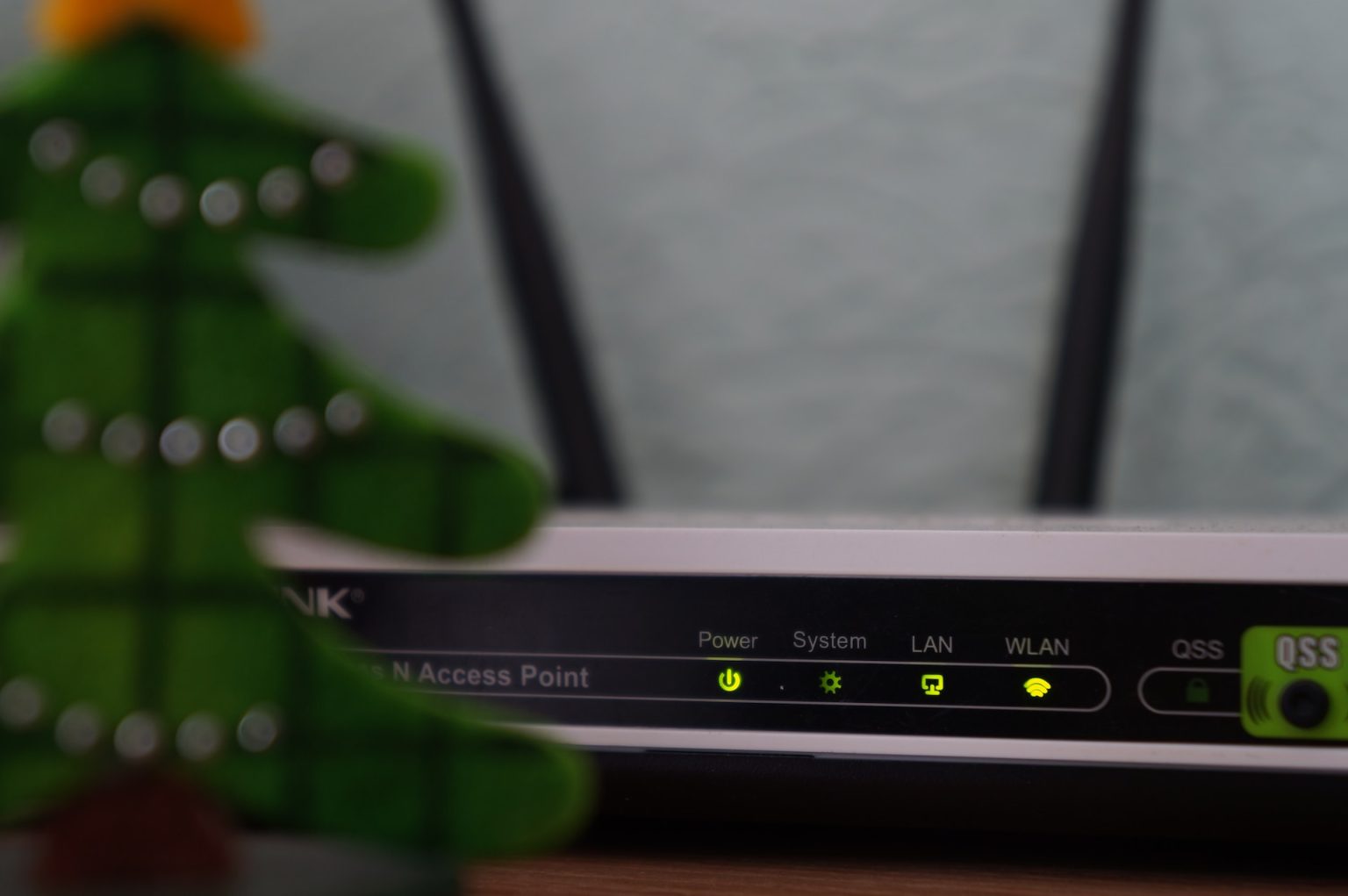 How to boost wifi signal through walls